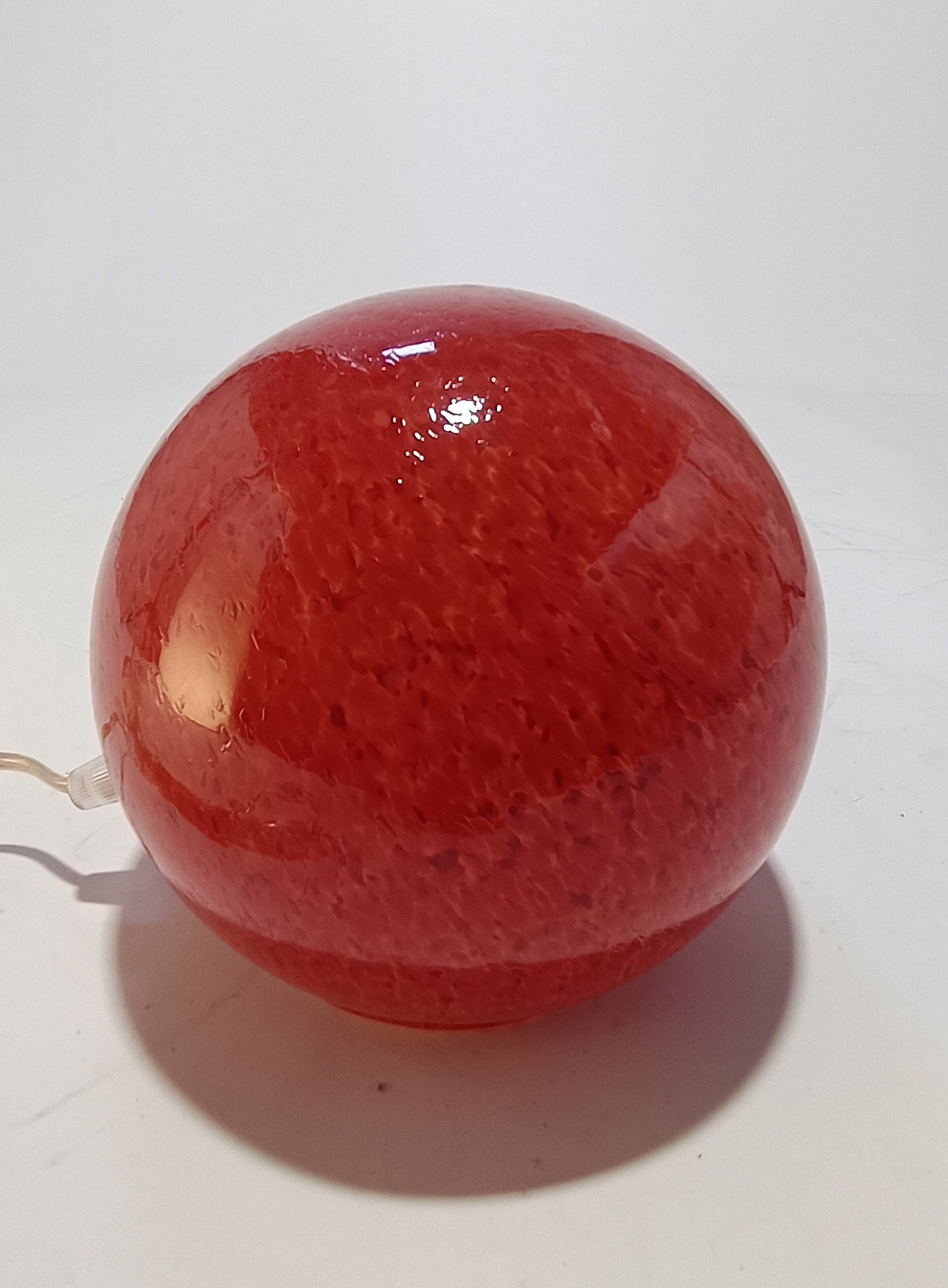 Lámpara de mesa | Bola de cristal roja