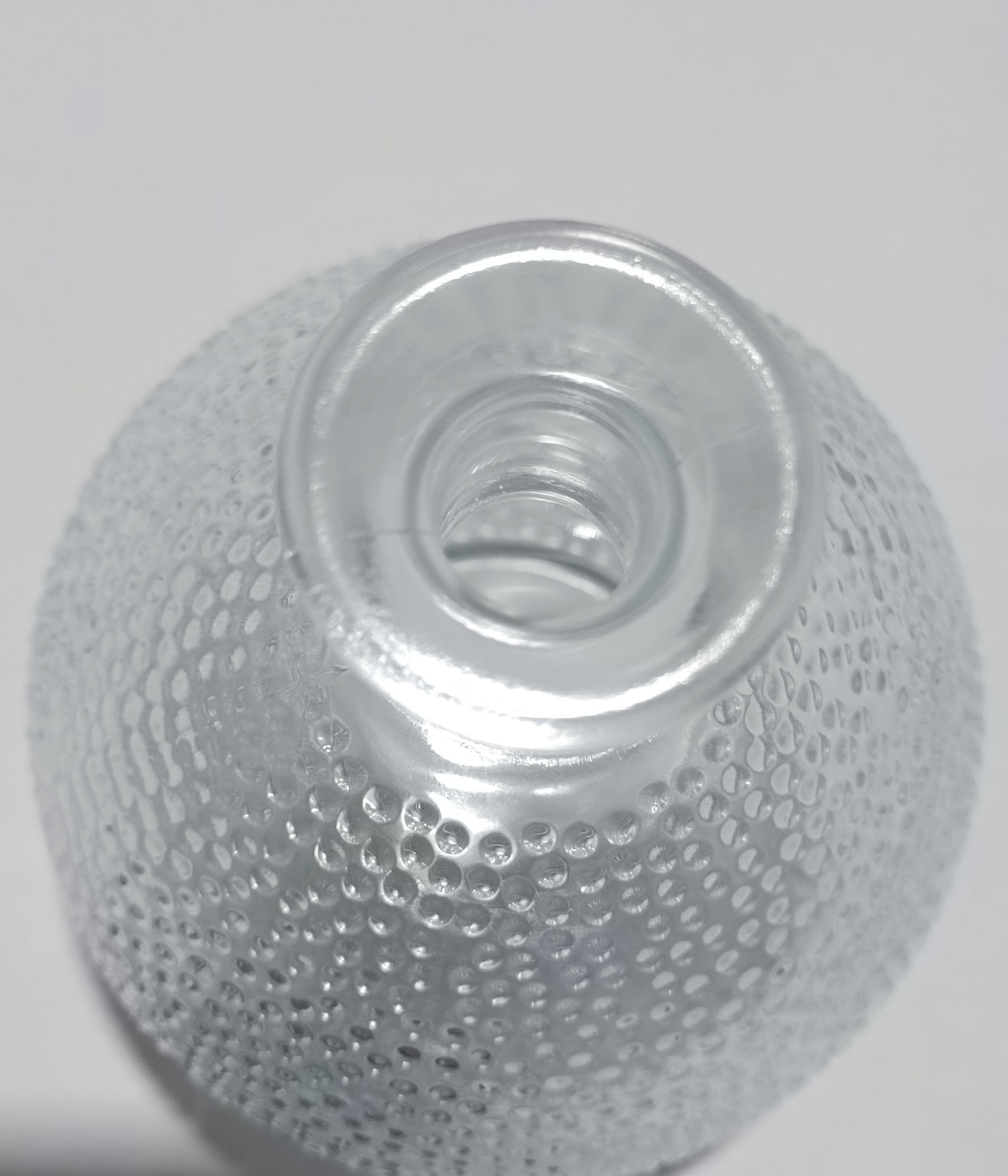 Botella pequeña de licor