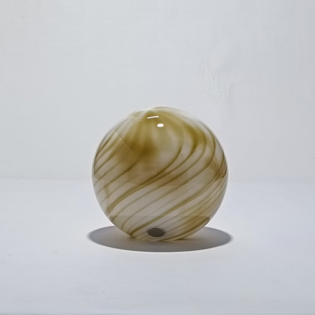 Candeeiro de Mesa Sem Fios em Vidro Opalino Verde-Oliva Raiado — Ø 25 cm