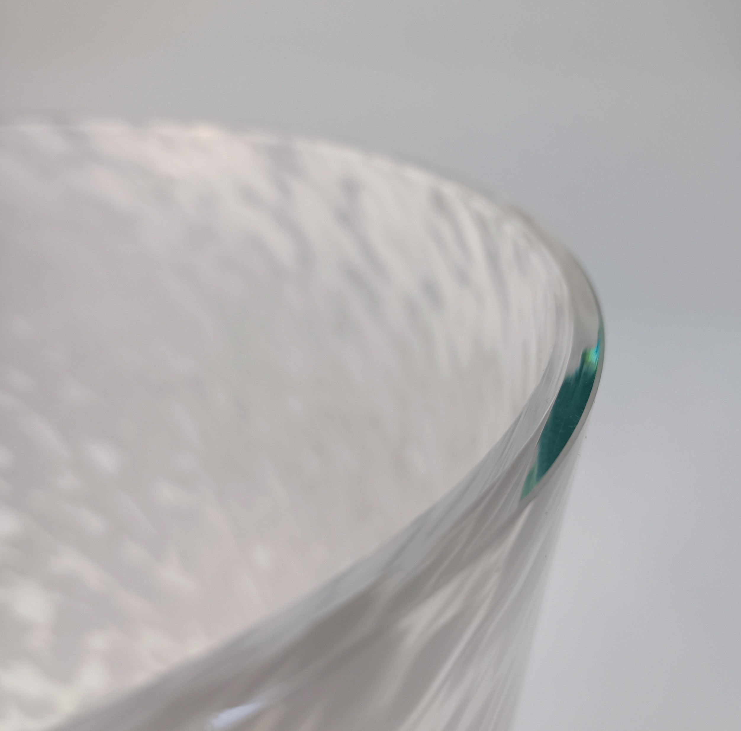 Abajur em Vidro com Grão Opala