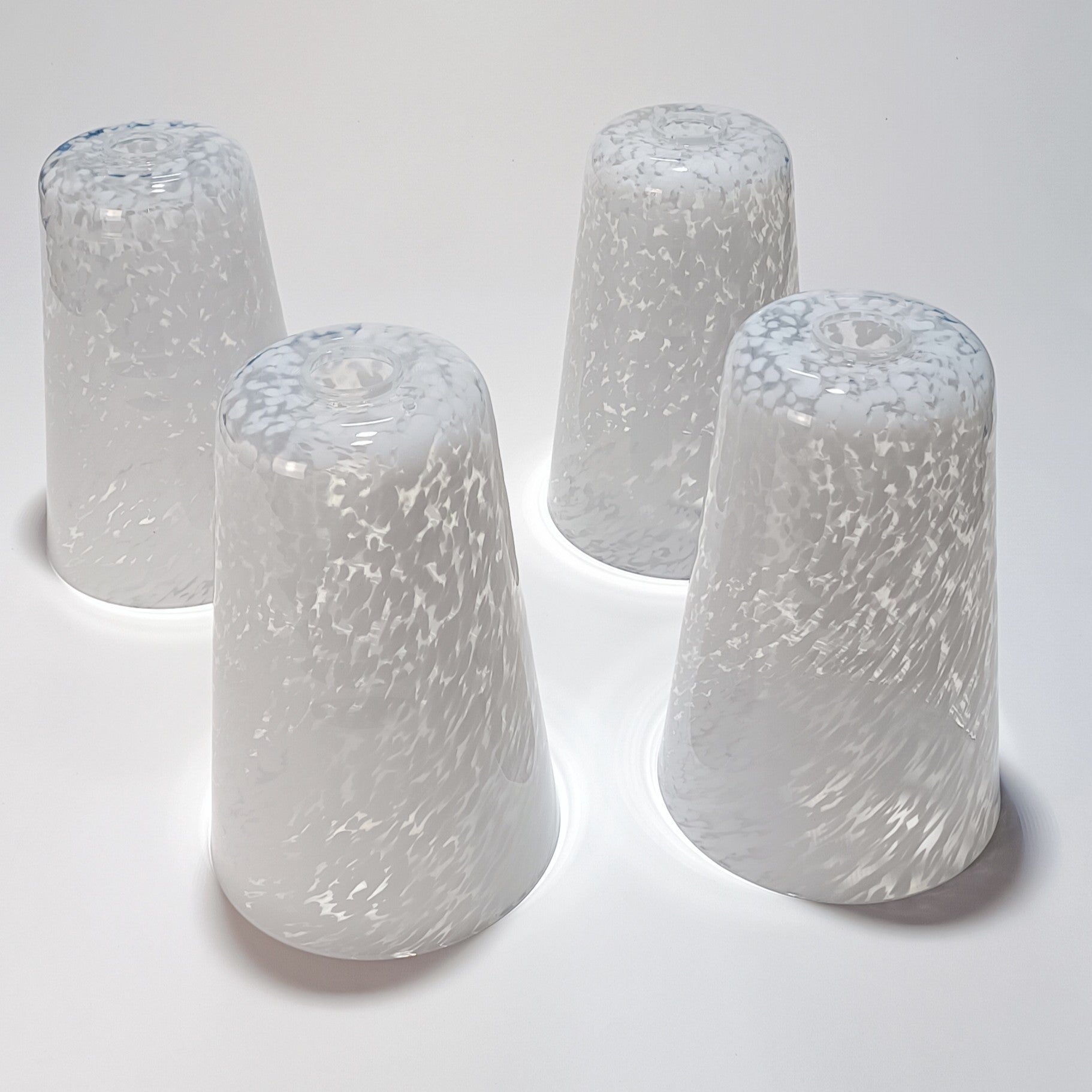 4 Lámparas de mesa de cristal con grano de ópalo