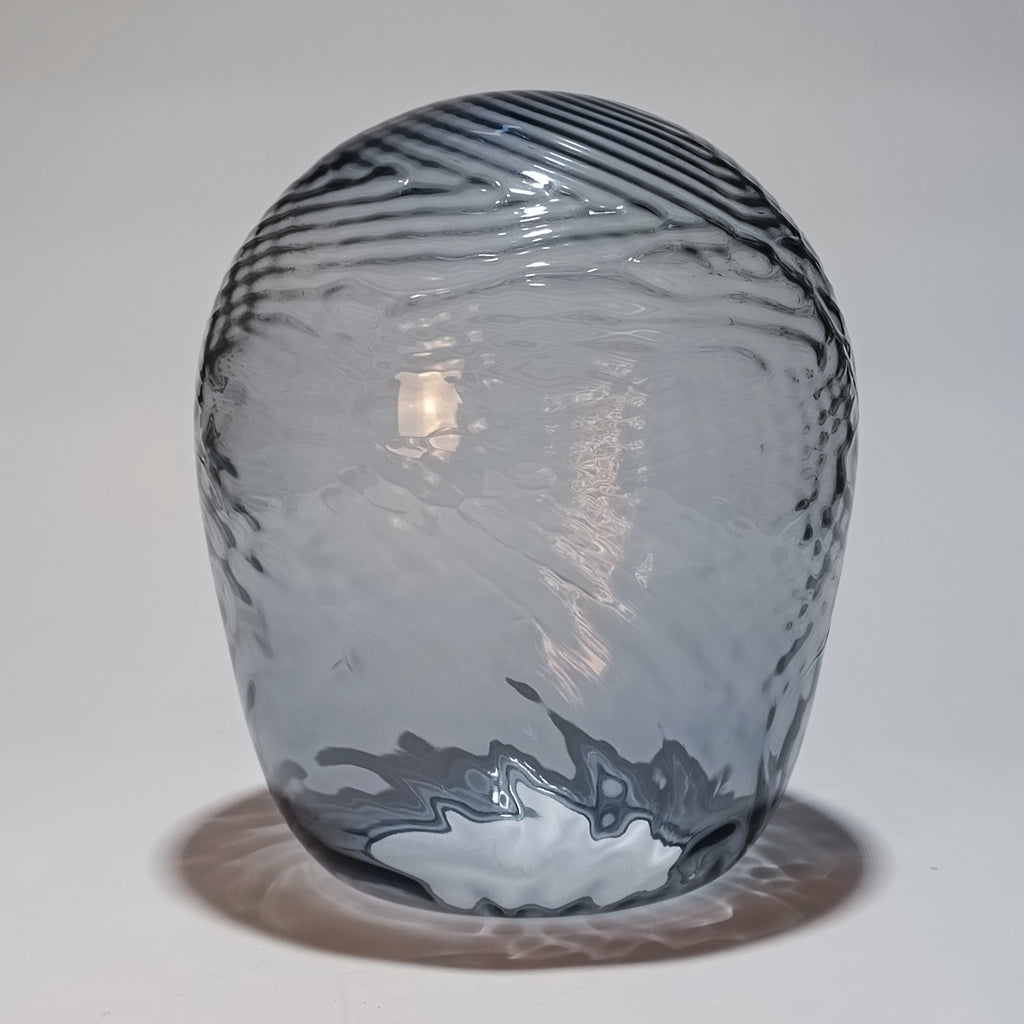 Abat-jour en Verre Soufflé Artisanal Ovale Cannelé — Lampadaire