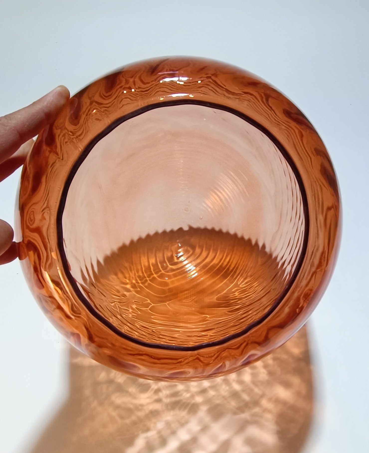 Abat-jour en Verre Soufflé Artisanal Ovale Cannelé — Lampadaire