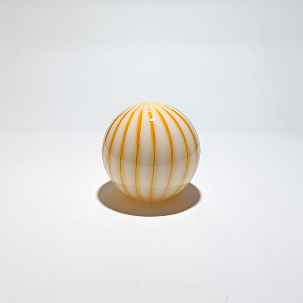 Cordless table lamp in yellow striped blown glass, Ø 25 cm – view 5