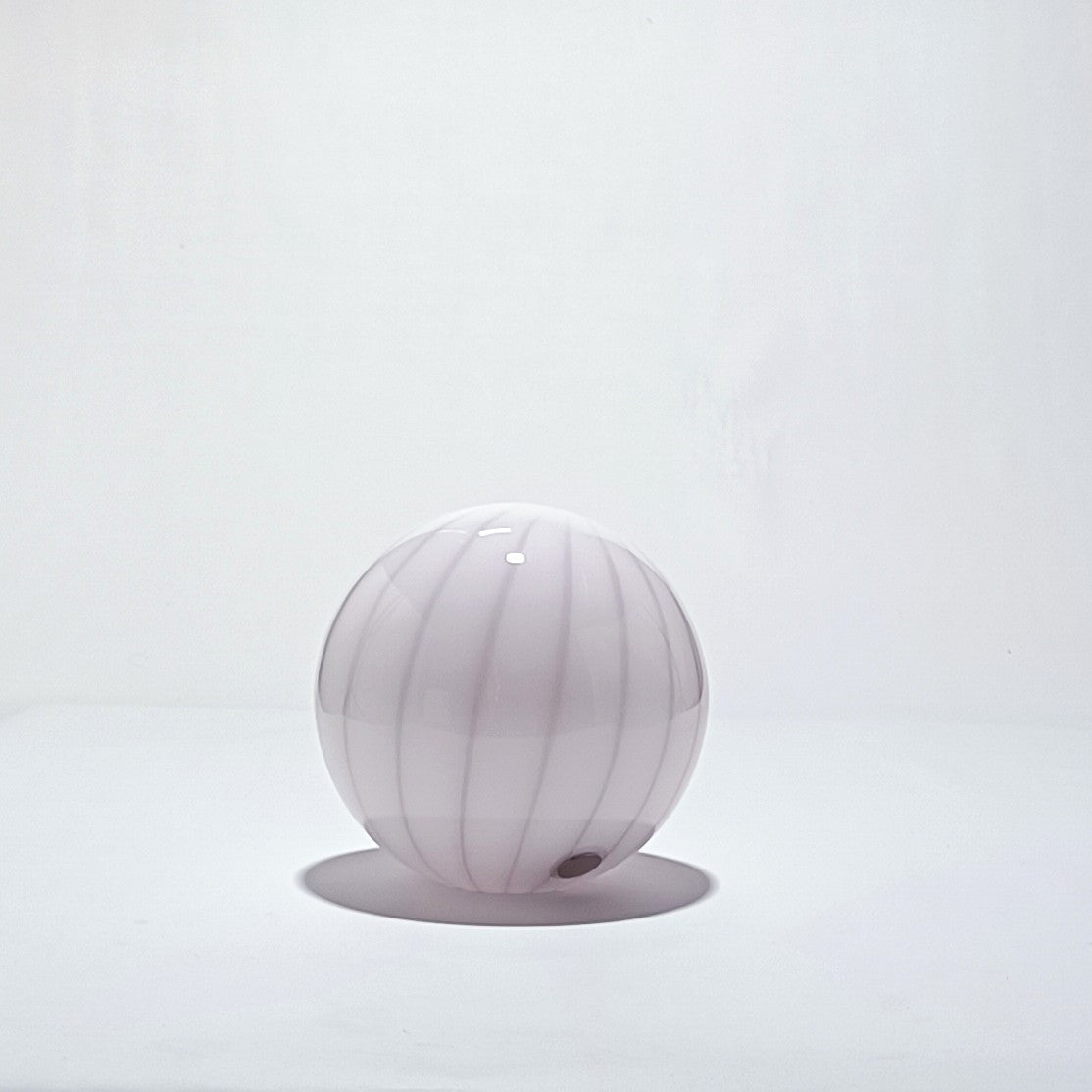 Cordless table lamp in pink striped blown glass, Ø 25 cm – view 5
