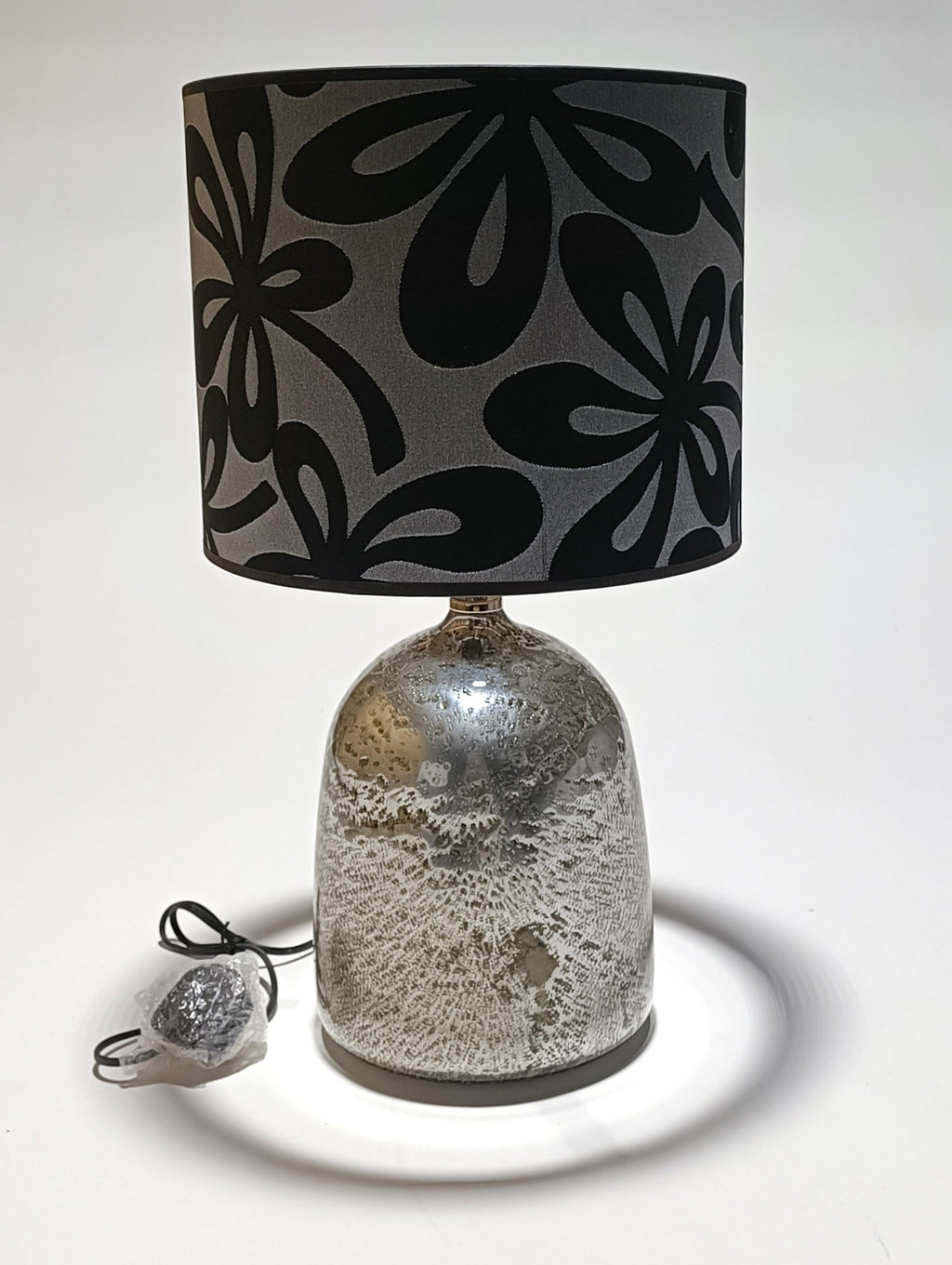 Table lamp in silvered glass, Volkano model