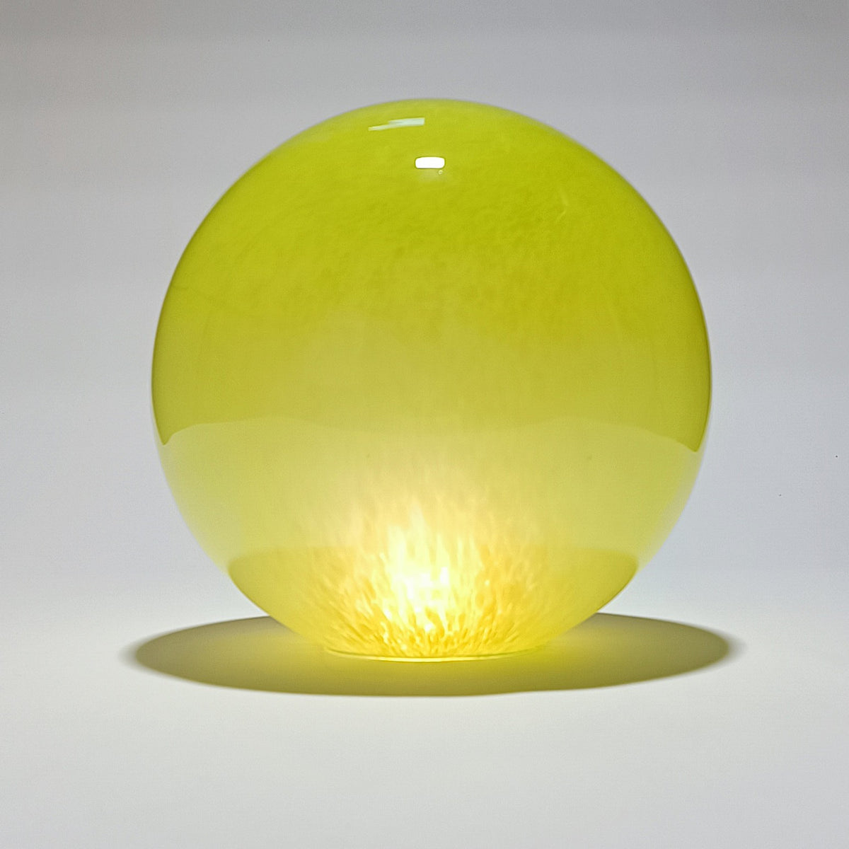 Lime-green blown glass globe for lamp, Ø 35 cm – view 4