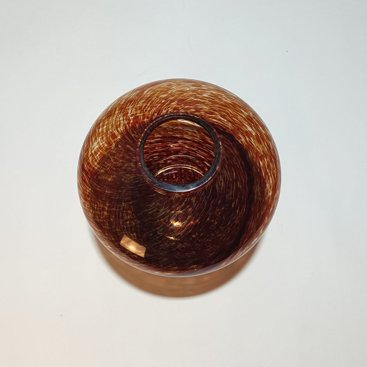 Jarra esfera em vidro soprado âmbar, artesanal – vista 5