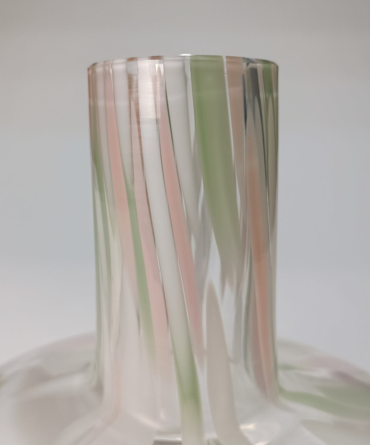 Vaso decorativo em vidro soprado, Aurora Flow – vista 3