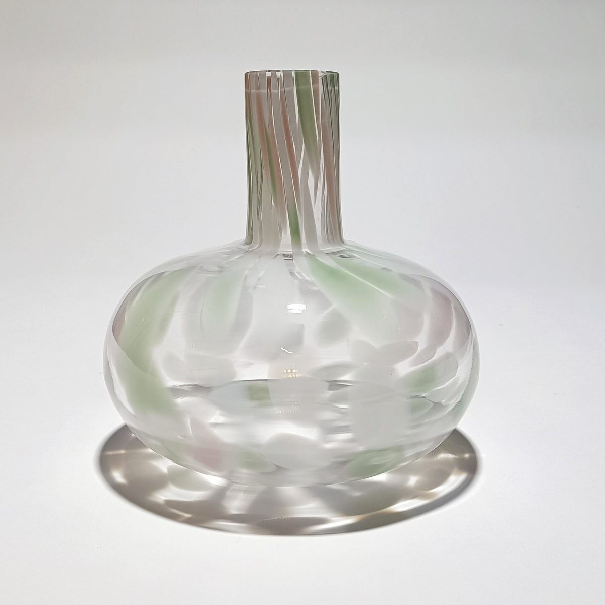 Vaso decorativo em vidro soprado, Aurora Flow – vista 6