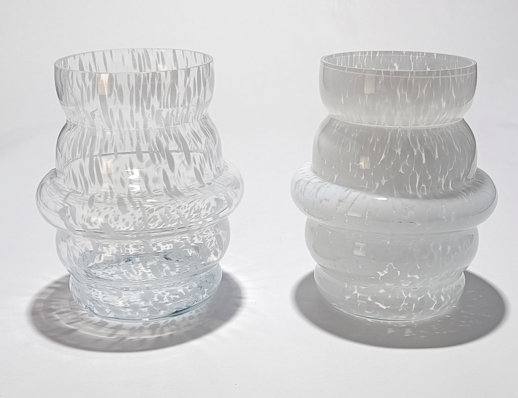 Vaso em vidro soprado ondulado, granulado – vista 11