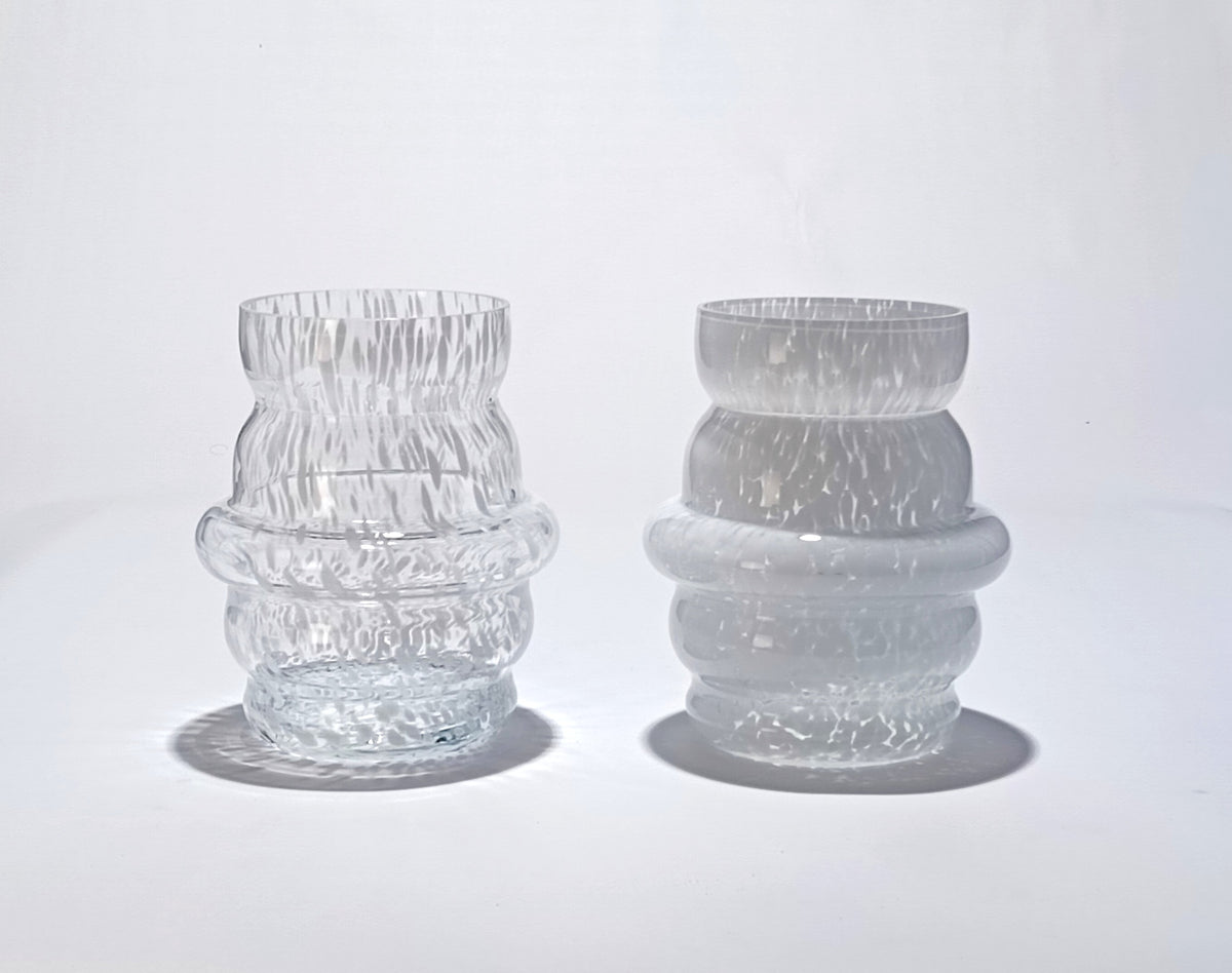 Vaso em vidro soprado ondulado, grão opala – vista 11