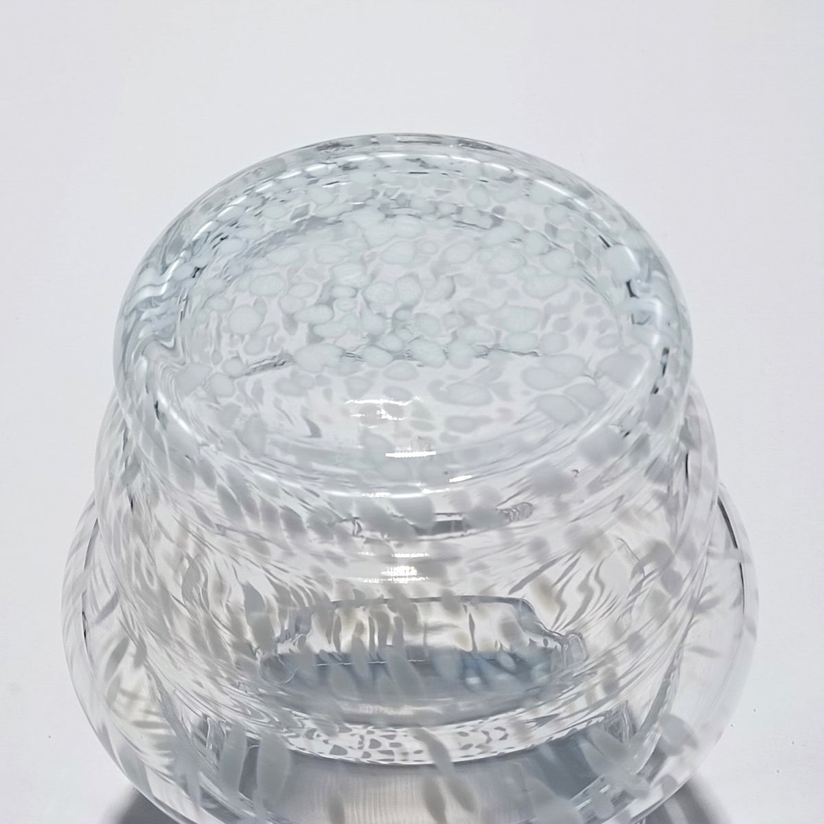 Vaso em vidro soprado ondulado, grão opala – vista 4