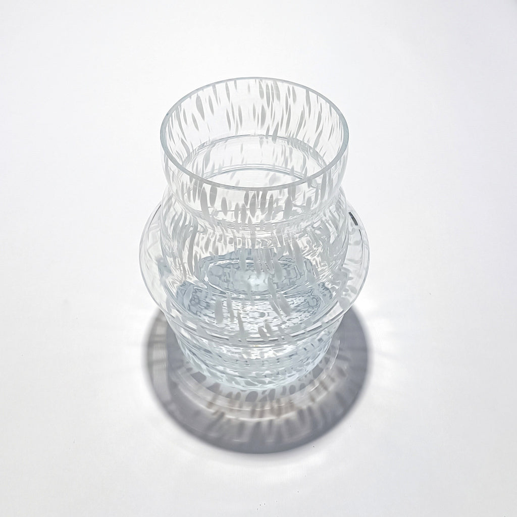 Vaso em vidro soprado ondulado, grão opala – vista 7